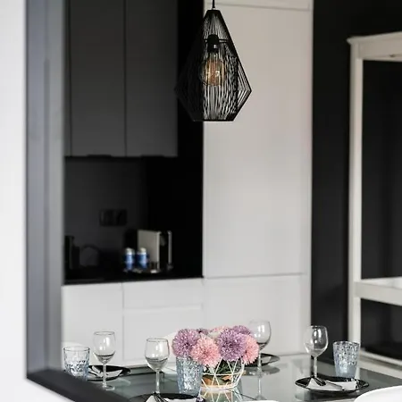 Stara Cegielnia View By Renters Prestige