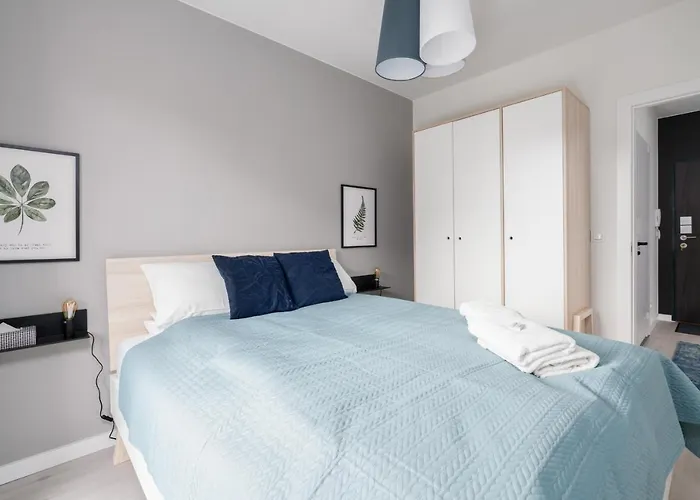 Stara Cegielnia View By Renters Prestige *