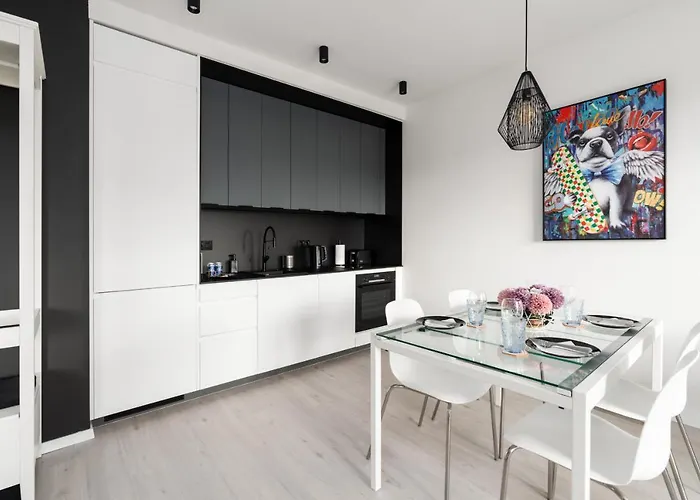 Stara Cegielnia View By Renters Prestige *