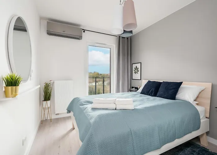 Stara Cegielnia View By Renters Prestige Apartment *